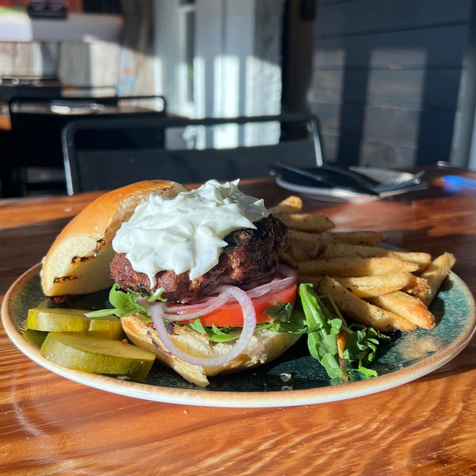 Classic American Fare Made Right 🍔