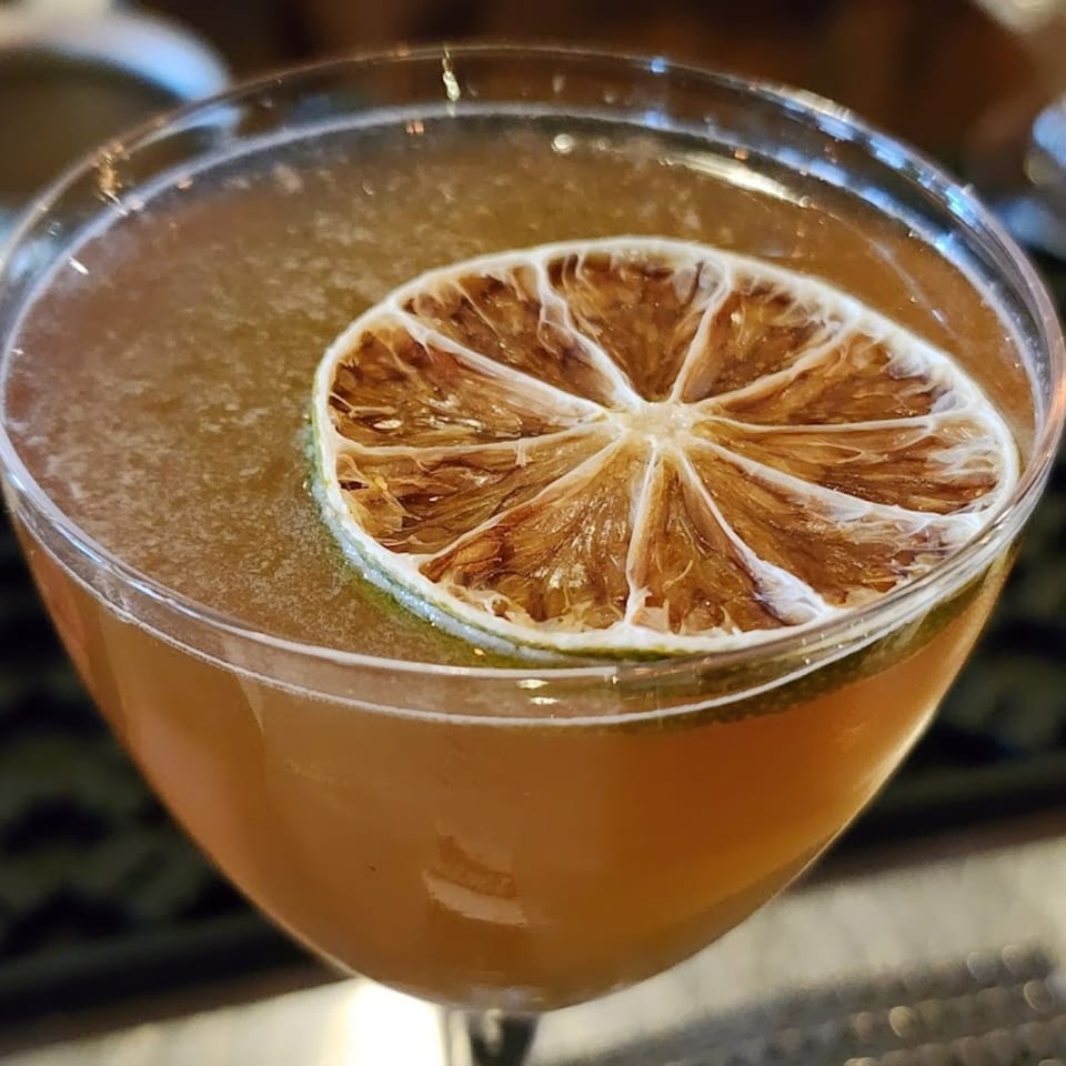 Craft Cocktails, Bourbon, and Local Brews🍸